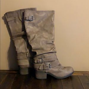 Ladies fashion boots